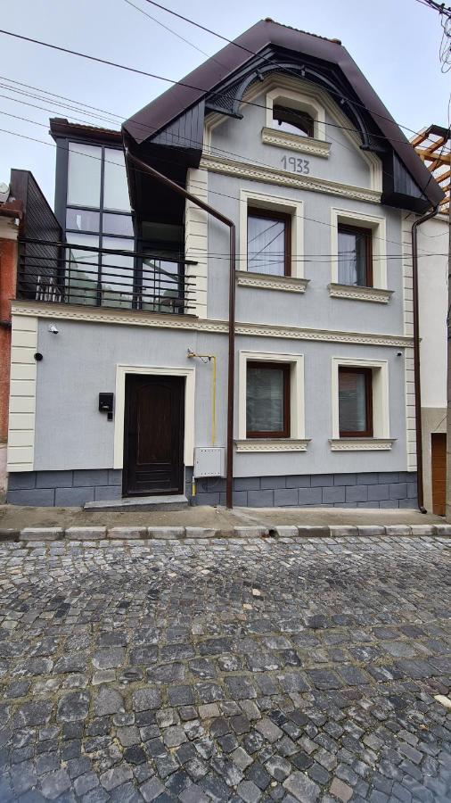 Casa Chiper - Attic Apartment With View Braszów Zewnętrze zdjęcie